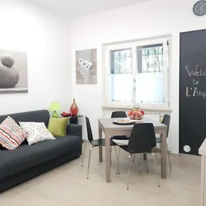 https://langoletto-ciampino.it-romehotels.com